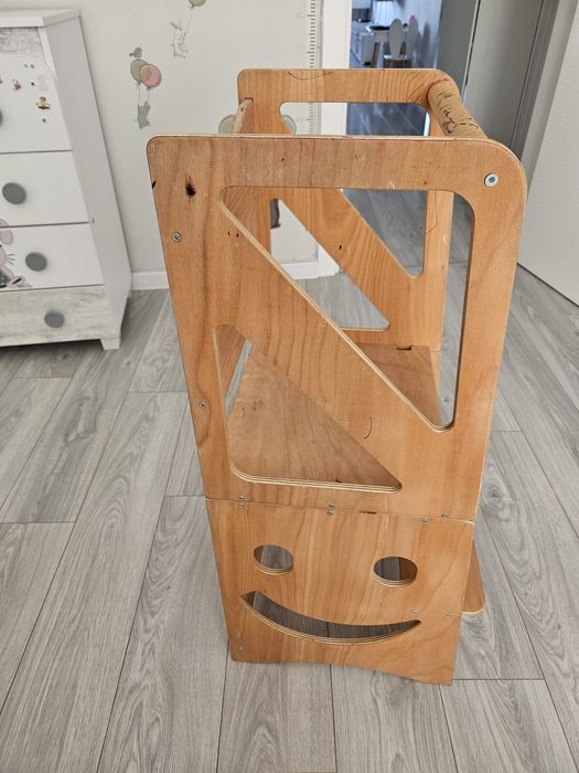 Монтесори кула с пързалка