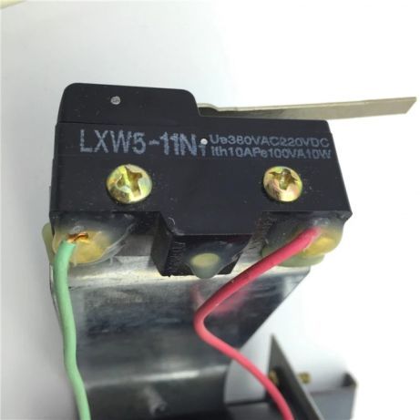 Продам конечные выключатели (концевики)LXW5-11N1