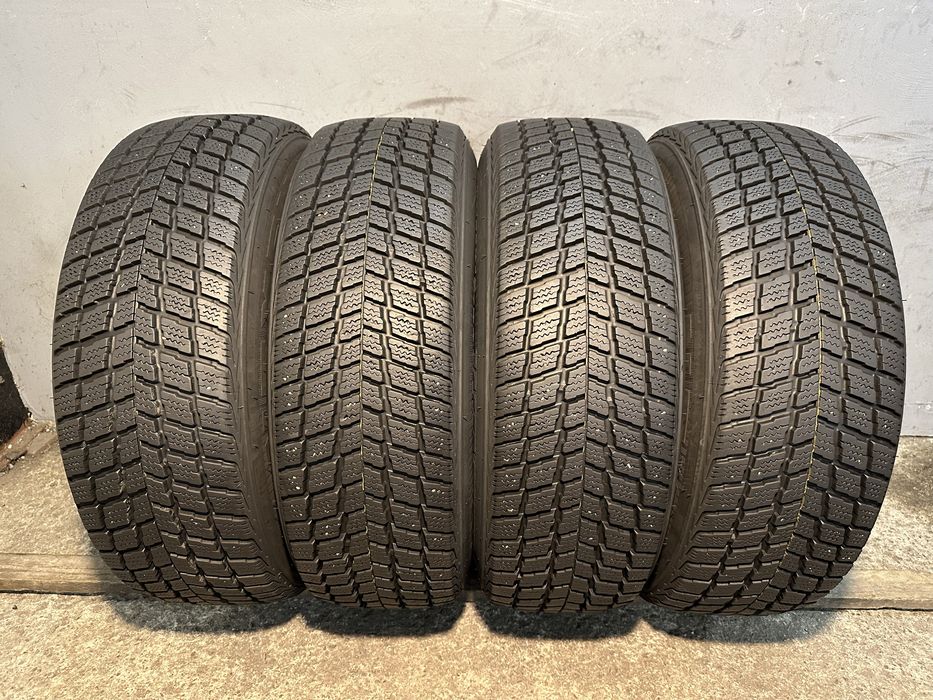 Гуми 215/65/16 NEXEN Winguard Winter Snow