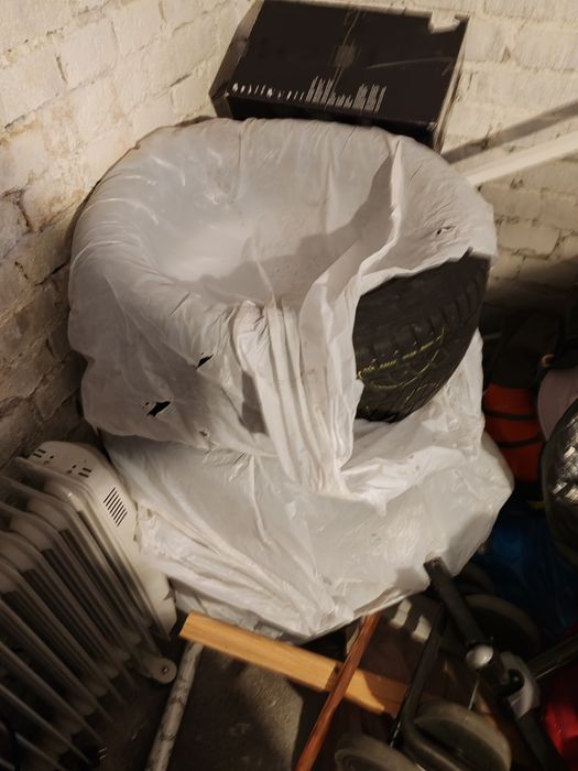 Set 4 cauciucuri iarna good year 215/55/r17