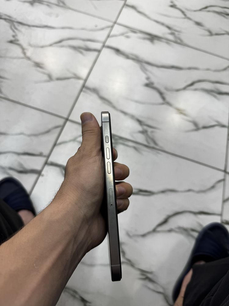Iphone 16 pro max 256 xotira 100% 127 sikl KHA/A FULL