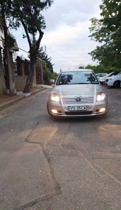 Toyota avensis T25 2.0
