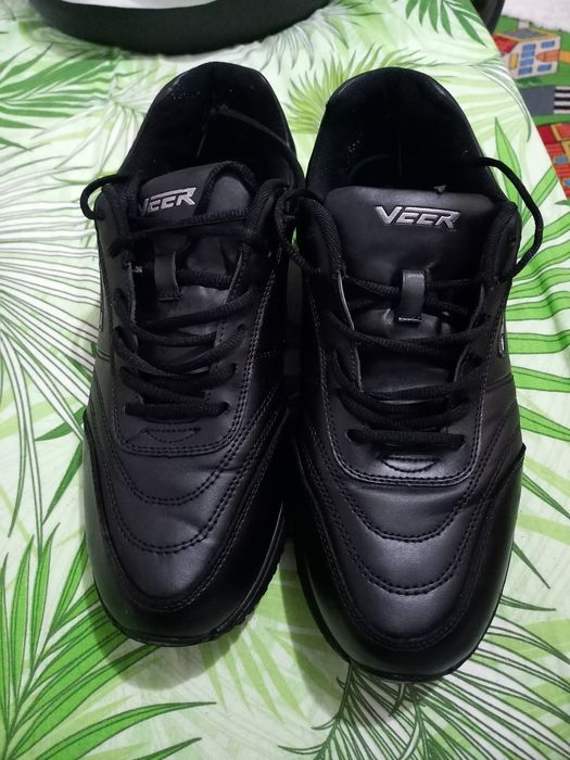 Adidași nr 45 pentru bărbați