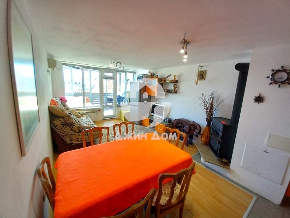 Продава се Тристаен апартамент в Несебър - 85 кв.м за 1318 €/кв.м - Снимка #1