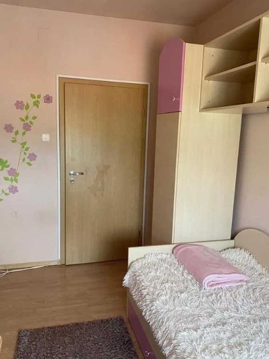 Дава се под наем Тристаен апартамент в Пловдив, Гагарин - 86 кв.м за 270.3 € - Снимка #2