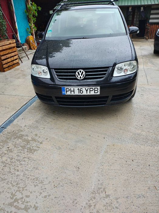 Vând Vw Touran 1.6 fsi GPL Zavoli