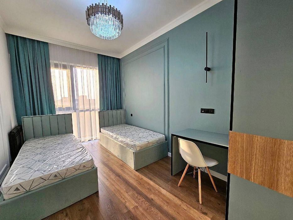 Сдаётся новая квартира в аренду в центре города! . Дархан