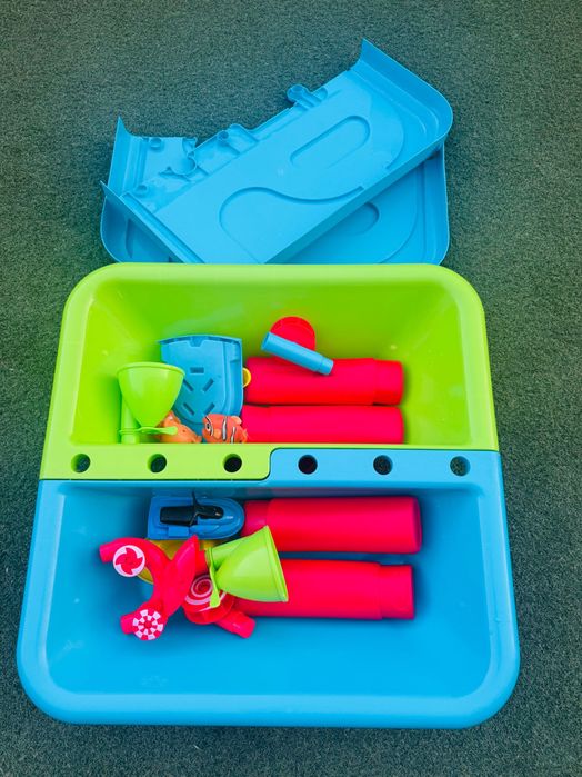 Водна маса за игра с пясък