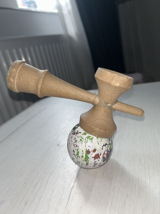 Kendama cu grip profesionala de scheme