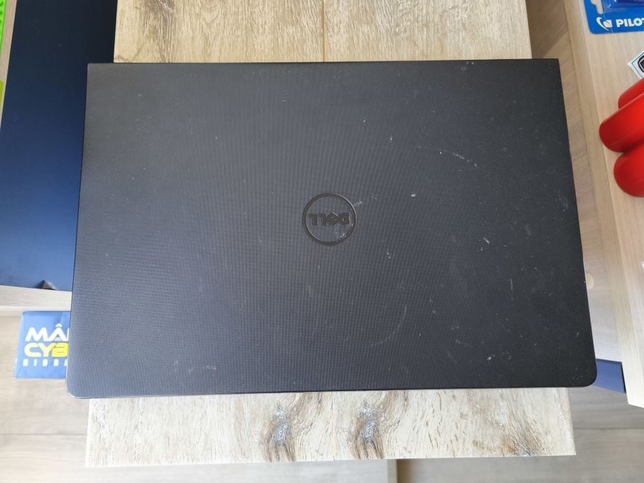 Dell Inspiron 15