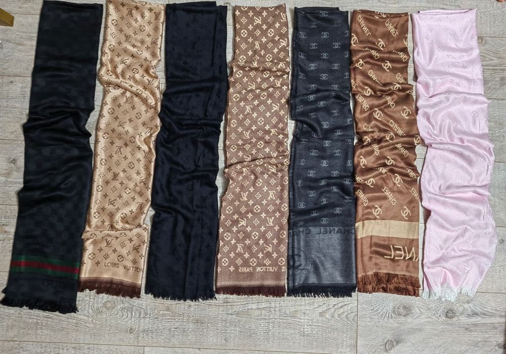 Eșarfe diverse mărci, material cașmir, calitate garantata,100lei buc