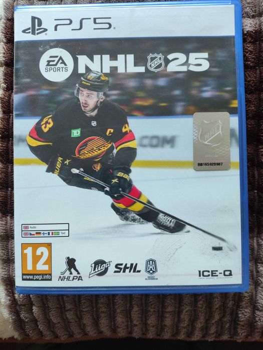 Игра NHL 25 на PS5