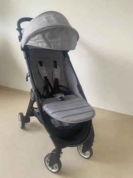 Carucior Baby Jogger city tour 2 cu accesorii extra