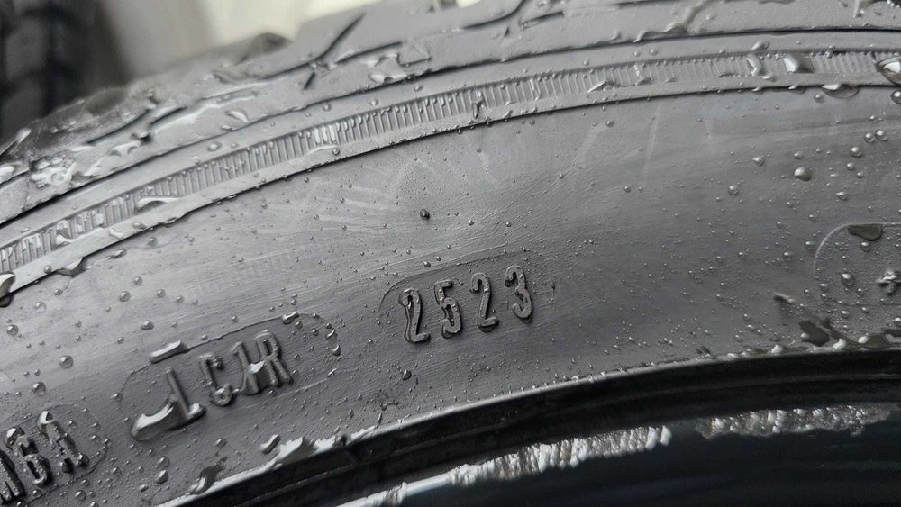 Jante Aliaj CITROEN DS5 (BORBET) + Cauciucuri Iarna 215/50/R17