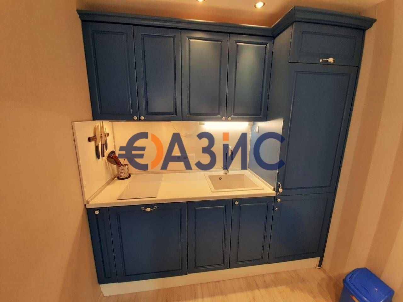 Продава се Двустаен апартамент в к.к. Слънчев бряг - 50 кв.м за 1860 €/кв.м - Снимка #10