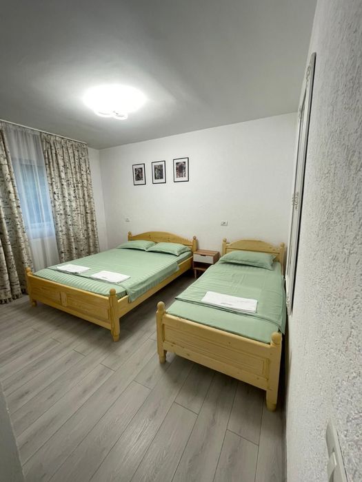 Cazare Casa Dumitrascu, disponibila de Craciun si Revelion,Ocnita