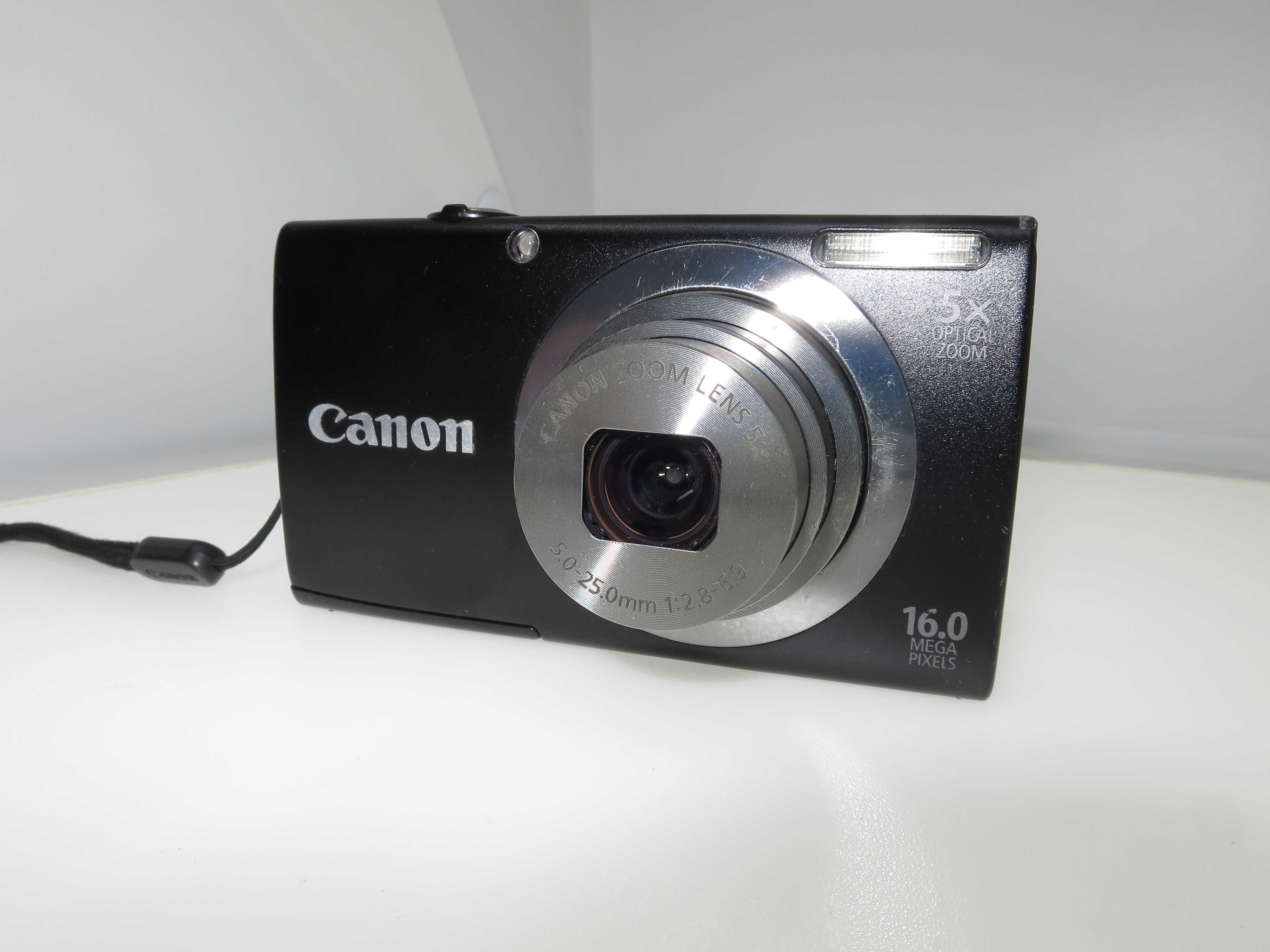 Компактен цифров фотоапарат Canon PowerShot A2300 работи отлично