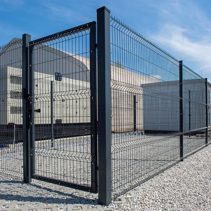 Realizam garduri si porti