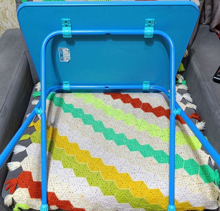 Продам детский столик и стул комплект NIKA