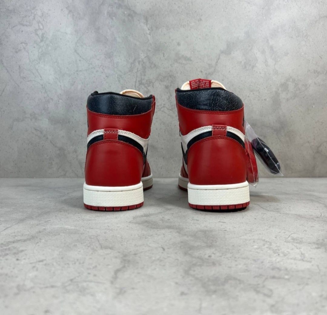 Много модели на Nike Jordan 1 Retro High