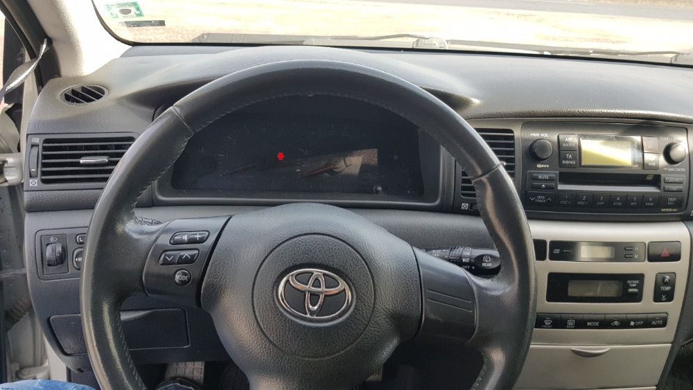 Toyota Corolla 1.4D 2005г. на части