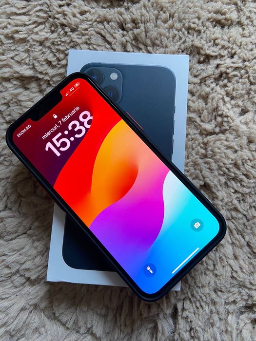 Iphone 13 midnight black