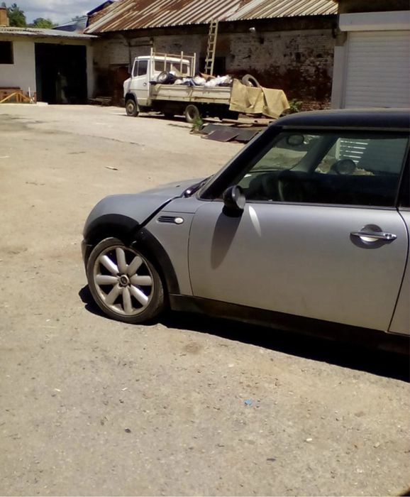 Mini cooper на части