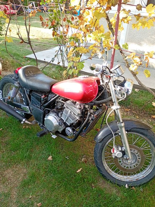 Kawasaki eliminator 250 cc de vanzare sau schimb cu scuter