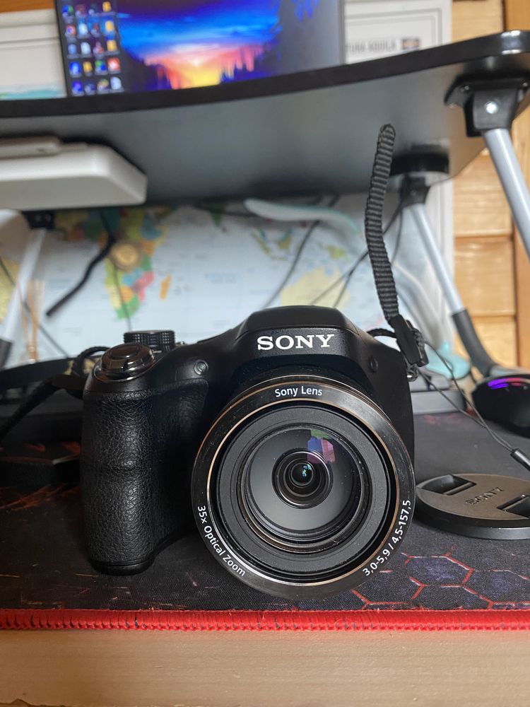 Camera/aparat foto Sony H-300