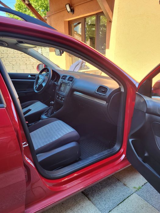 Vând VW Golf 6 VI 1.6 TDI cu Navigație