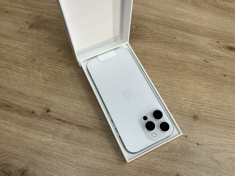 iPhone 16 Pro Max 256GB Нов Неактивиран