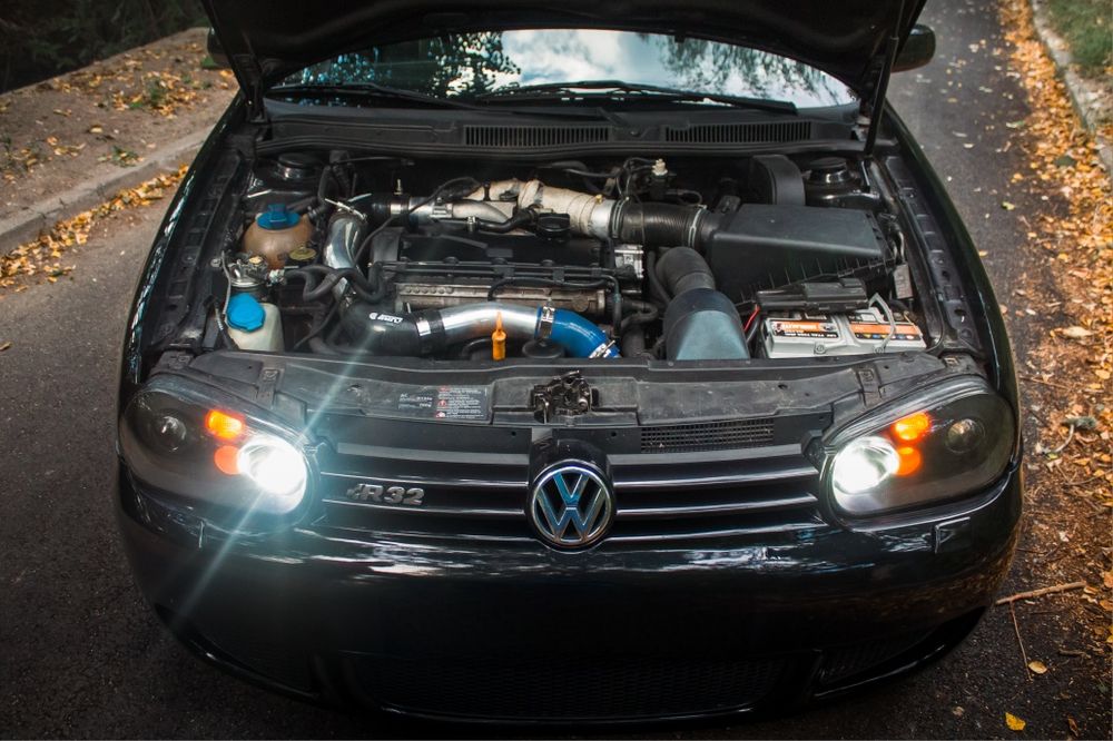 Голф 4 1.9тди R32 пакет