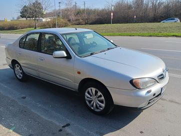 Автомобил Нисан примера Р11 / Nissan Primera