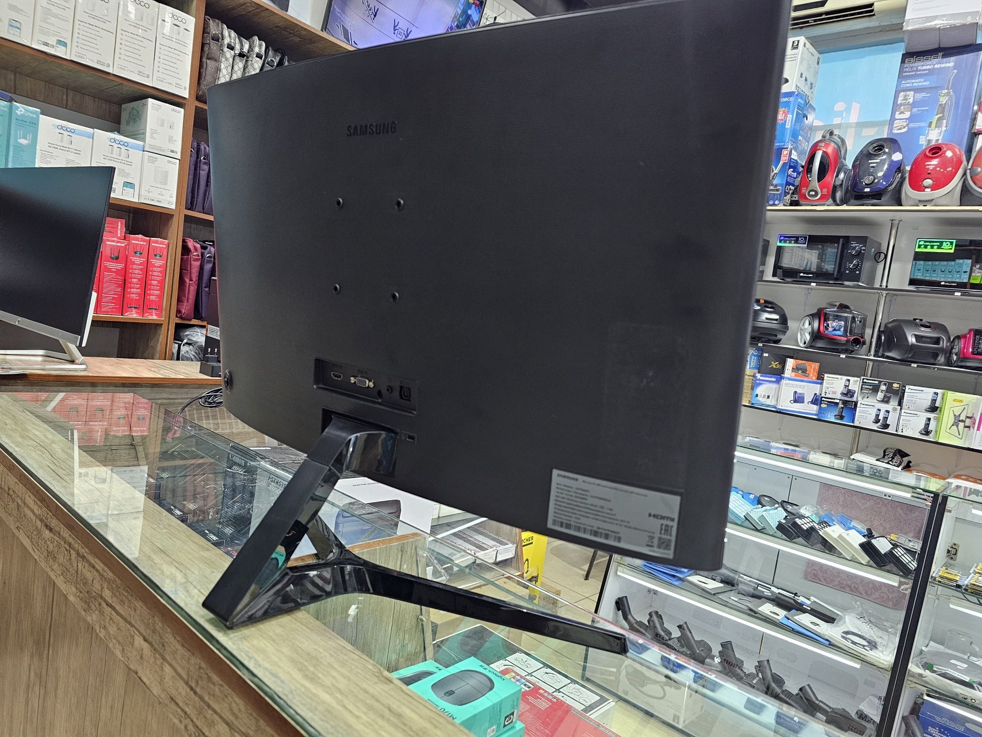 Монитор Samsung 27 72Hz