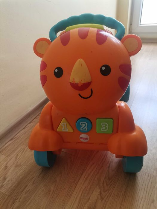 Fisher Price Играчка за прохождане ЛЪВЧЕ 2в1