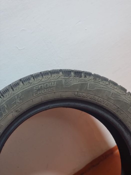 Продаю Шины зимние