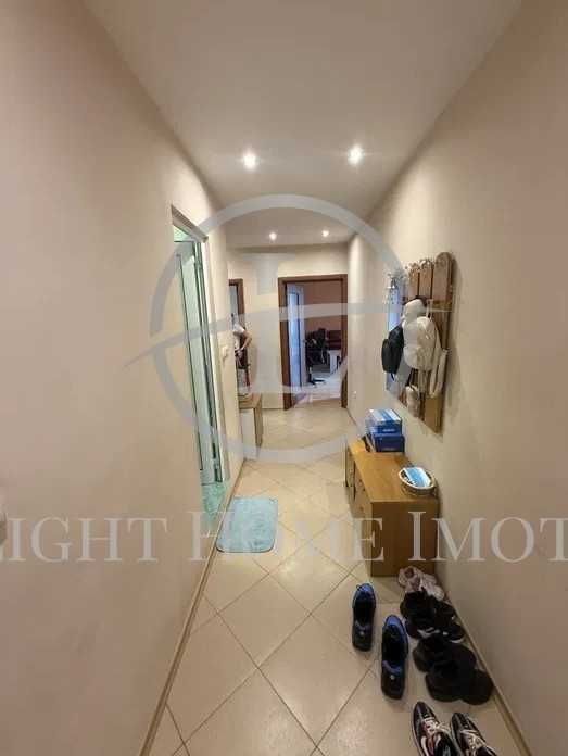 Продава се Тристаен апартамент в Пловдив, Христо Смирненски - 86 кв.м за 2250 €/кв.м - Снимка #5