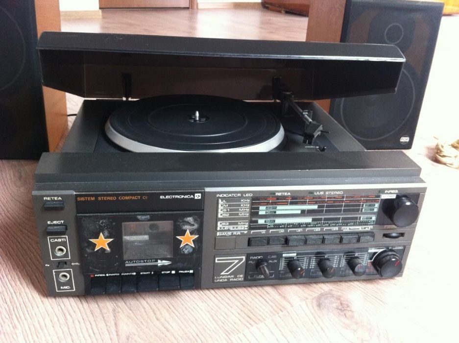 sistem audio compact cu pickup