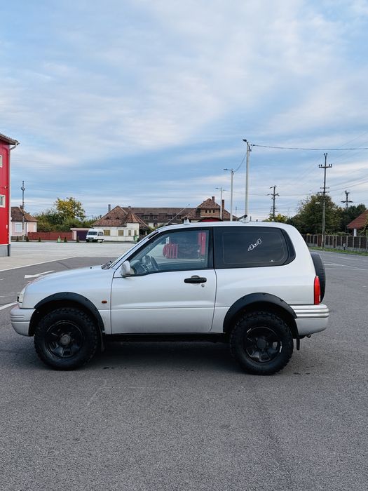 Suzuki Grand Vitara 1.6 benzină+gaz | 4x4 mic/mare cu reductor | AC |