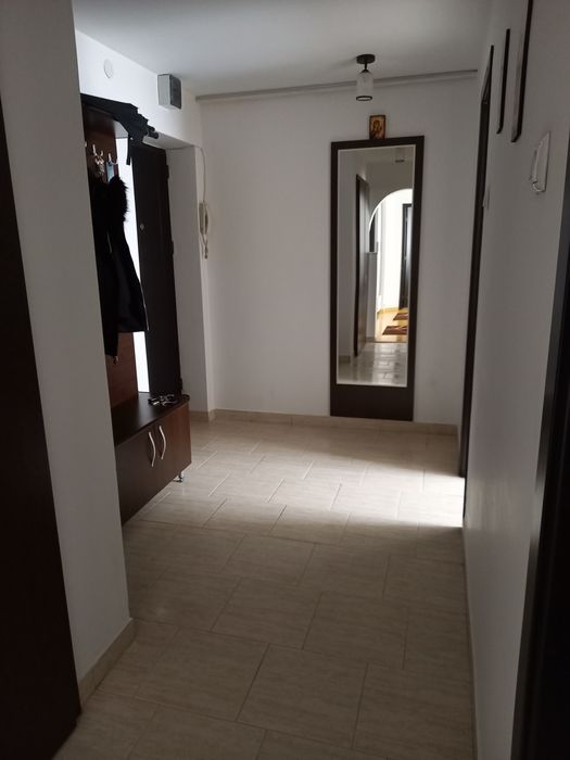 Apartament pentru închiriere