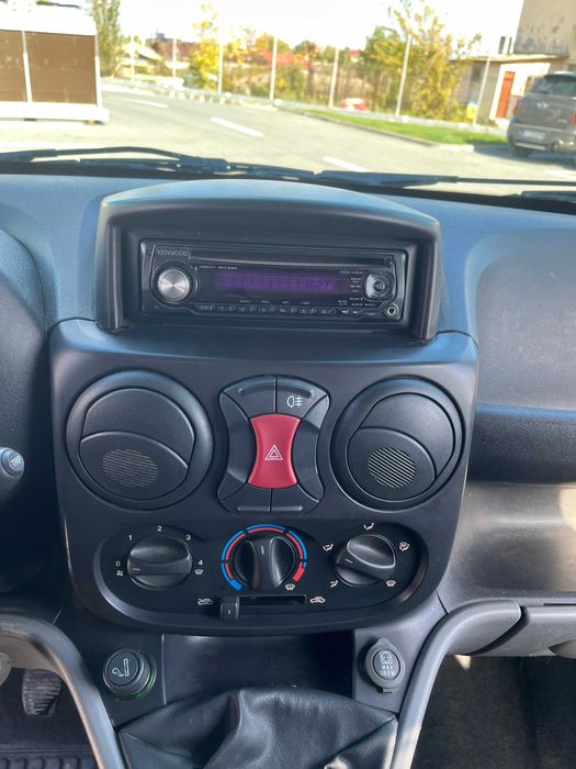 Fiat Doblo 1.3 Multijet - TVA deductibila