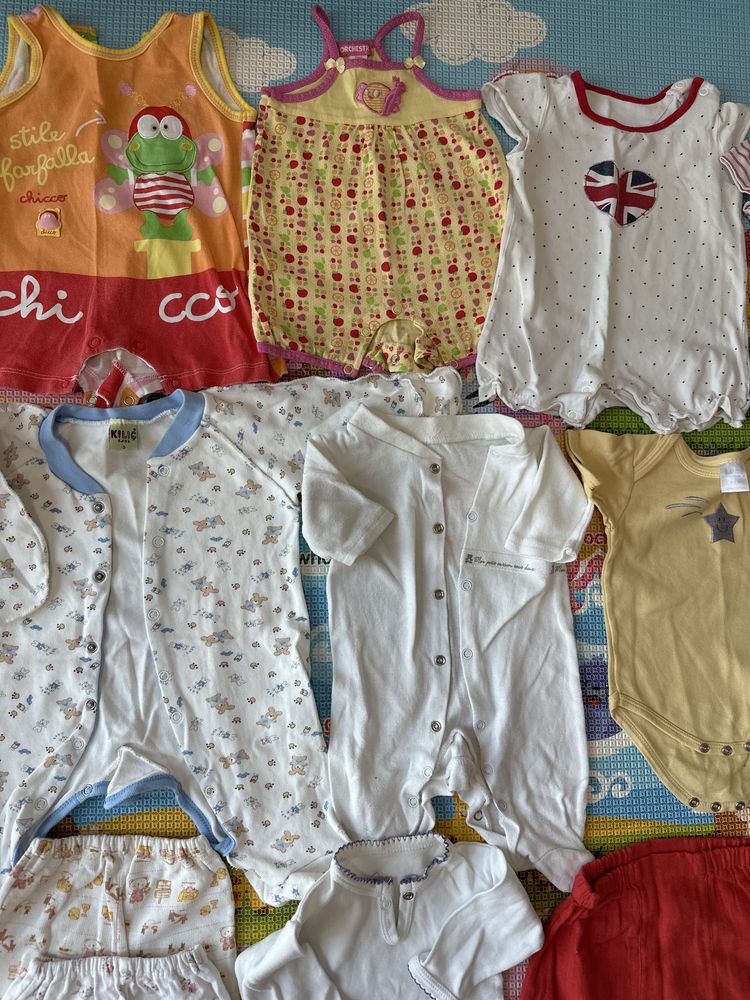 Продам детские вещи