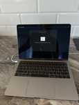 Macbook Air Retina Display 13” 8gb RAM 2019