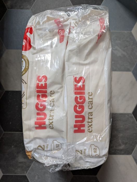 Scutece Huggies Extra Care 2, 3-6 kg, 164 buc Sigilate