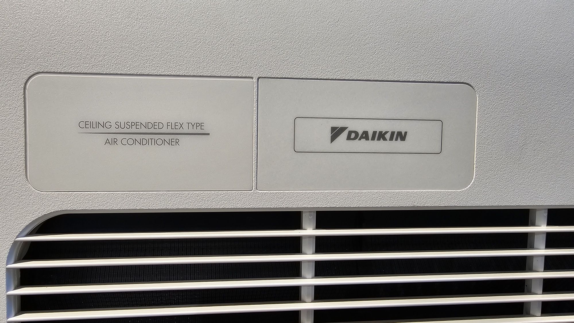 НОВ Daikin 24ка 24000btu касета открит монтаж FUA71  RZASG71