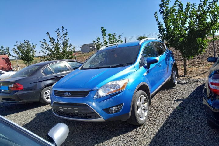Dezmembrez Ford Kuga 1 [2008 - 2013] Crossover 2.0 TDCi MT AWD (136 h