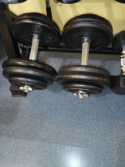 Дъмбели на дискове.