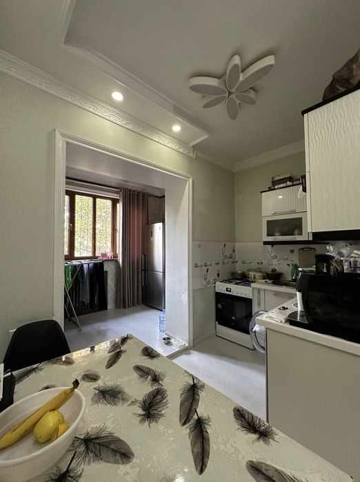 Продаётся квартира Высокопотолочка Чиланзар 1 квартал 3/4/4