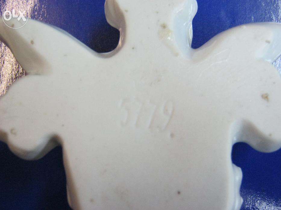 Portelan bisquit german,inger,apa sfintita.Cca 1890.