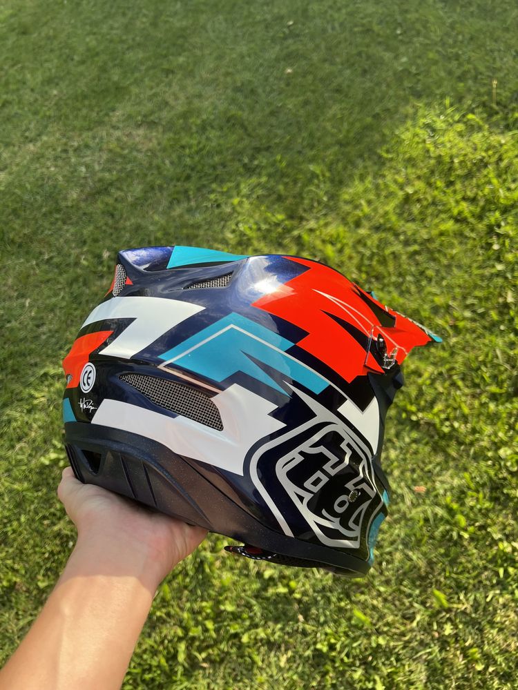 Casca Troy Lee Designs D3